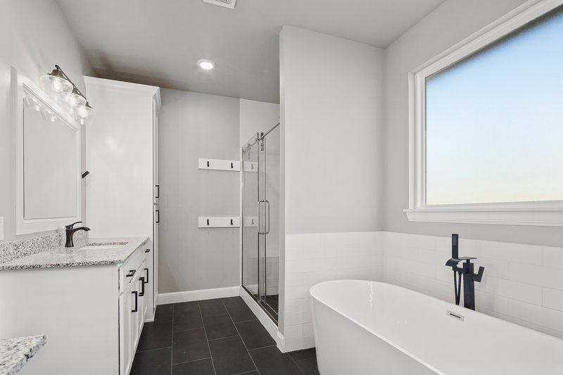Home Plan - Interior - Master Bathroom 1 for Farmhouse House Plan #430-184 - 4 bed, 2.5 bath