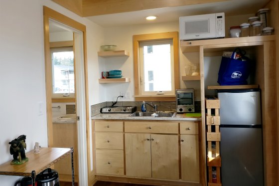 Interior - Kitchen for Cottage House Plan #890-9 - 1 bed, 1 bath