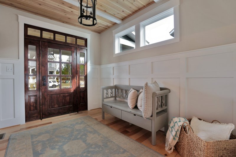 Dream House Plan - Interior - Entry for Country House Plan #1080-3 - 4 bed, 3.5 bath
