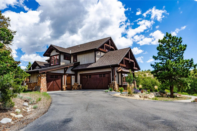 House Blueprint - Photo 3 for Traditional House Plan #942-65 - 3 bed, 2.5 bath