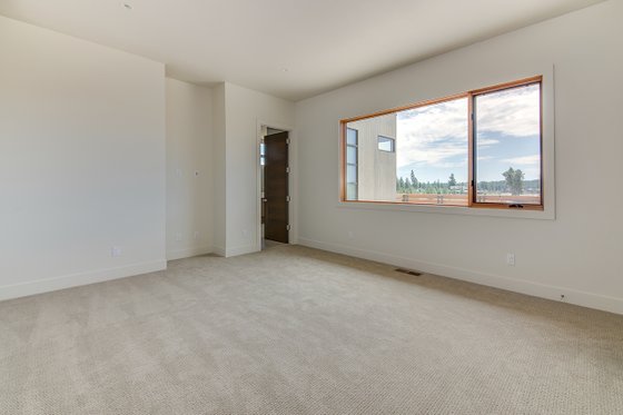 Interior - Master Bedroom 1 for Contemporary House Plan #892-22 - 3 bed, 3.5 bath