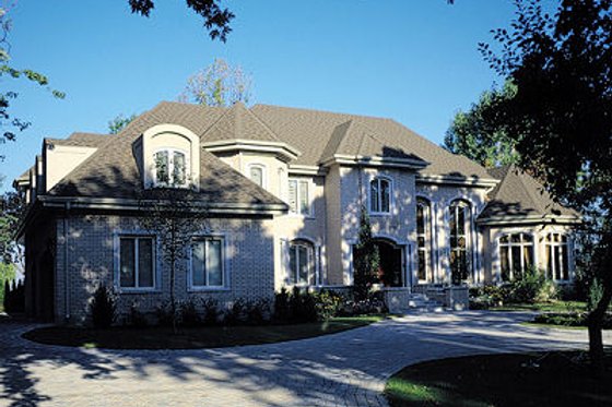 Exterior - Front Elevation for European House Plan #138-222 - 4 bed, 3.5 bath