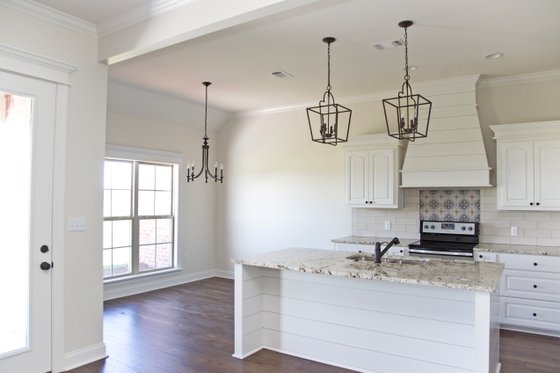Interior - Kitchen 1 for Southern House Plan #430-183 - 4 bed, 2 bath