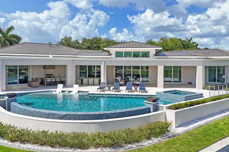 Architectural House Design - Exterior - Outdoor Living 3 for Contemporary House Plan #938-164 - 3 bed, 3.5 bath