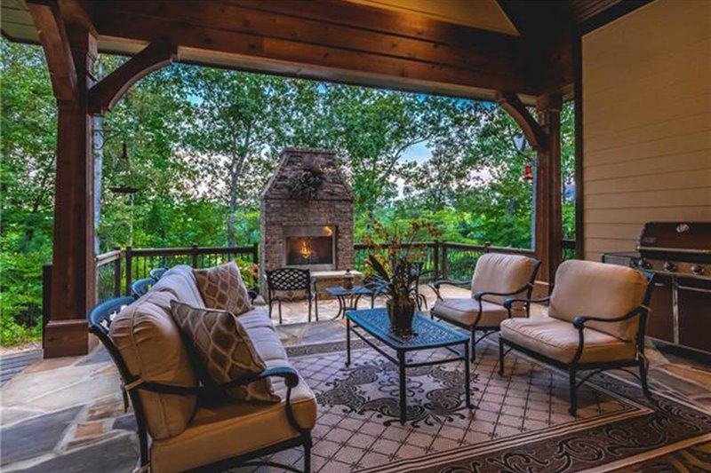 Home Plan - Exterior - Outdoor Living for Craftsman House Plan #120-184 - 4 bed, 3.5 bath