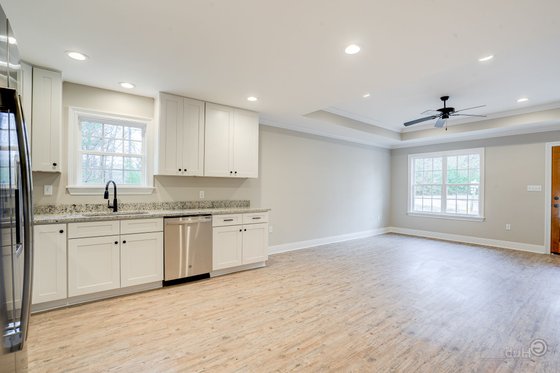 Photo 6 for Cottage House Plan #430-39 - 3 bed, 2 bath