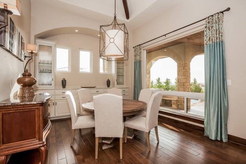 Dream House Plan - Interior - Dining Room for Prairie House Plan #80-198 - 4 bed, 4.5 bath