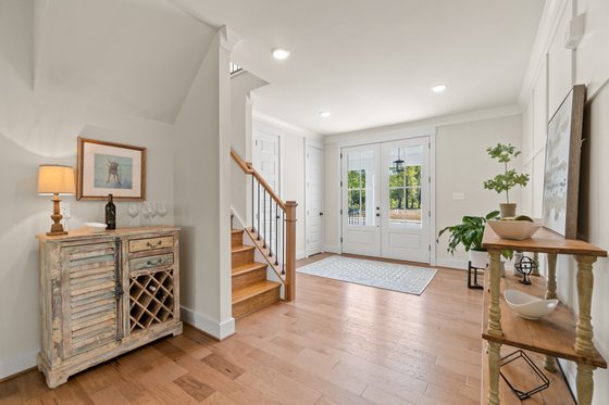 Interior - Entry for Farmhouse House Plan #51-1213 - 4 bed, 3.5 bath