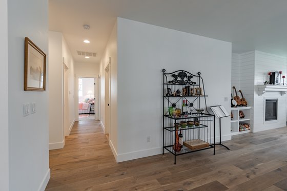 Photo 7 for Craftsman House Plan #1070-98 - 3 bed, 2 bath