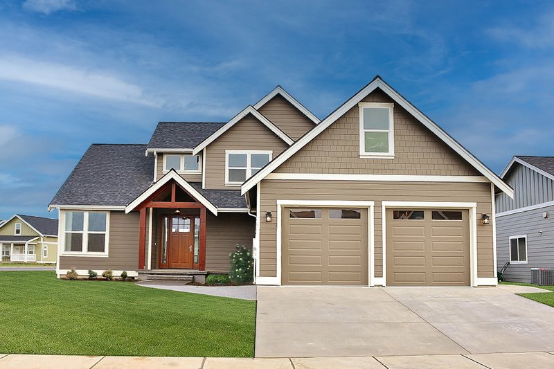 Dream House Plan - Craftsman Exterior - Front Elevation Plan #1070-11