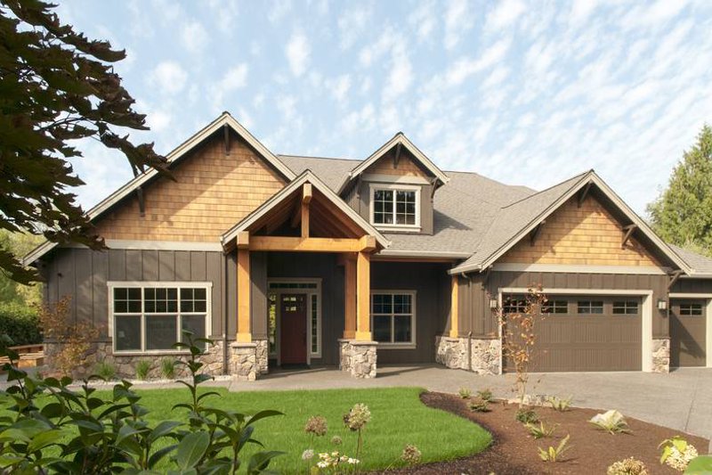 Dream House Plan - Craftsman style plan 48-542 elevation