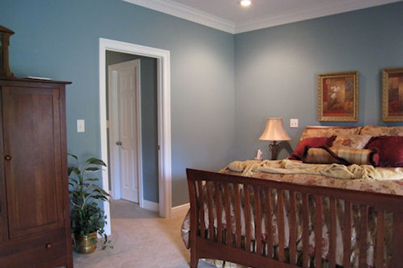 House Plan Design - Photo 6 for Southern House Plan #44-126 - 4 bed, 2.5 bath