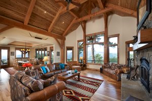 Interior - Family Room for Log House Plan #942-43 - 3 bed, 3.5 bath