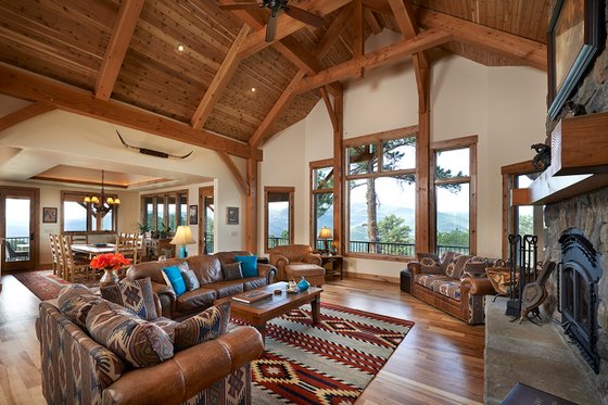 Interior - Family Room for Log House Plan #942-43 - 3 bed, 3.5 bath