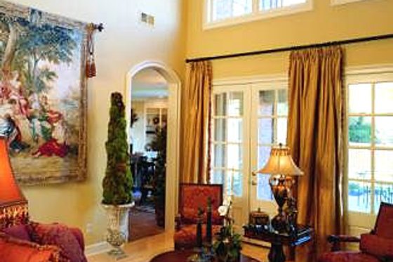Photo 2 for European House Plan #424-8 - 5 bed, 4.5 bath