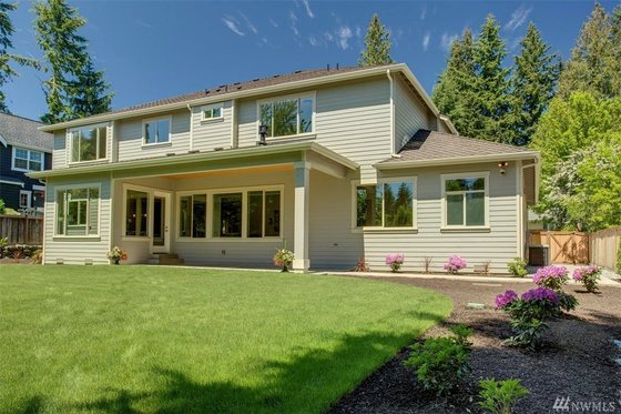 Exterior - Rear Elevation for Craftsman House Plan #1066-25 - 5 bed, 5.5 bath