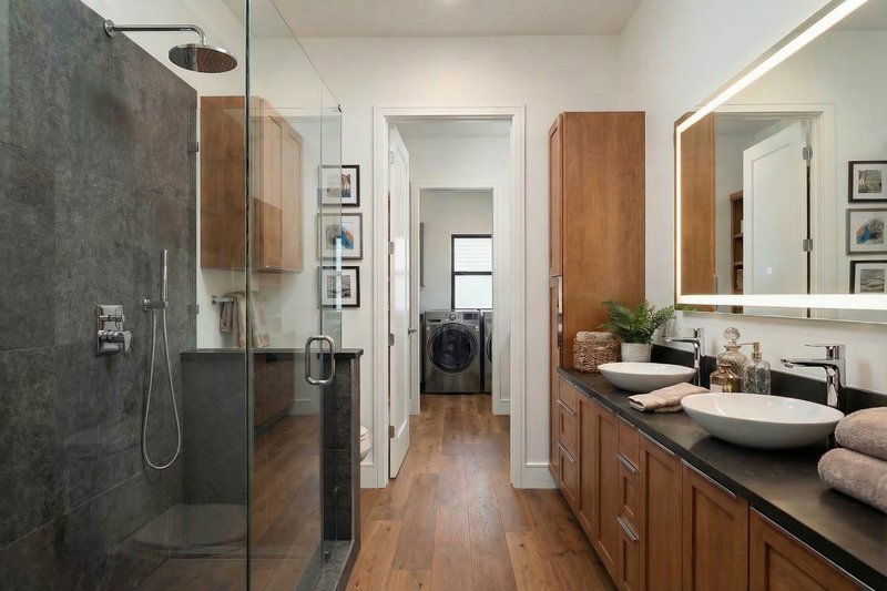 Architectural House Design - Interior - Master Bathroom for Cottage House Plan #120-298 - 3 bed, 2 bath