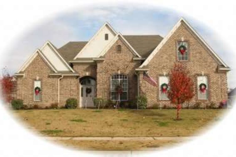 European Style House Plan - 3 Beds 2 Baths 2118 Sq/Ft Plan #81-1088