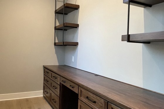 Interior - Other 2 for Craftsman House Plan #437-111 - 4 bed, 3.5 bath