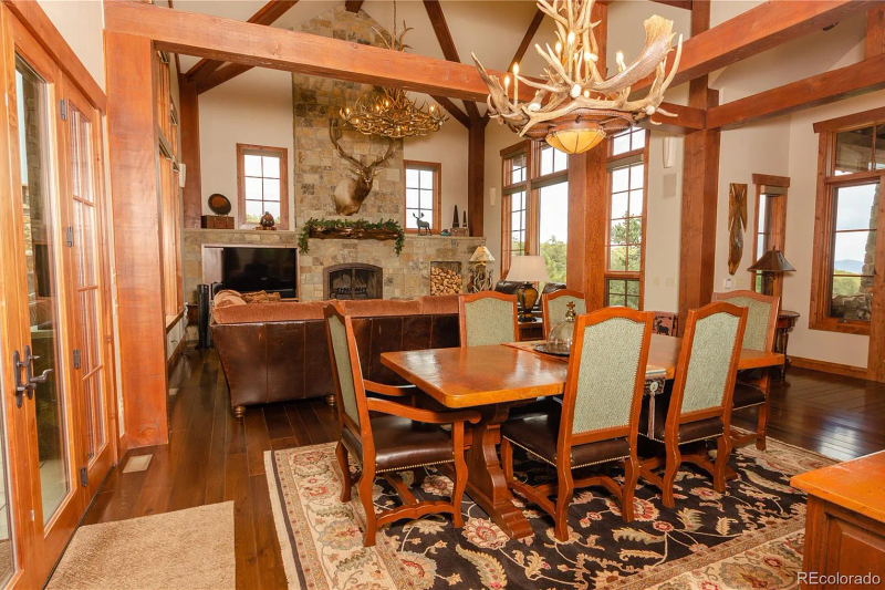 House Blueprint - Photo 20 for Traditional House Plan #942-65 - 3 bed, 2.5 bath