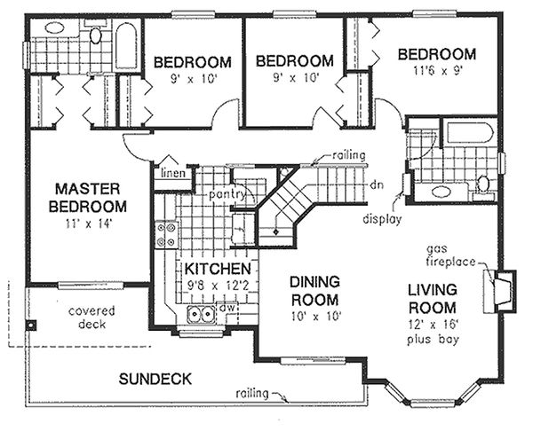 House Blueprint - Traditional Floor Plan - Main Floor Plan #18-1018