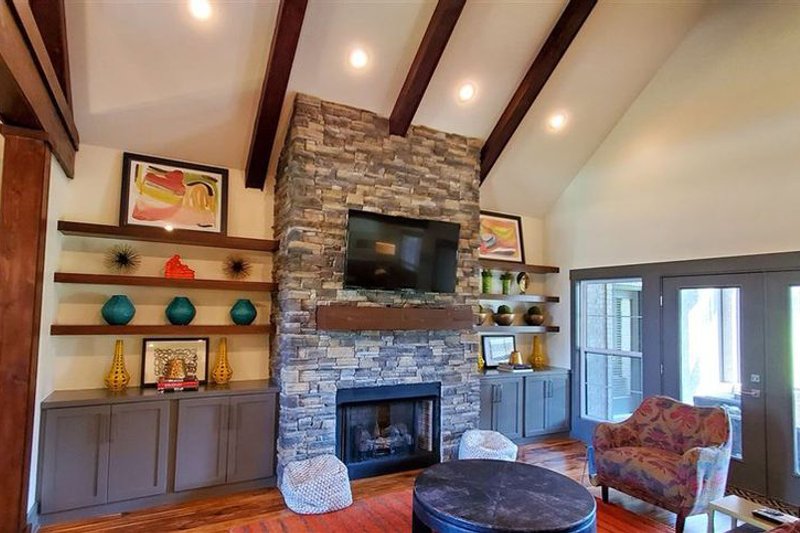 Home Plan - Interior - Family Room for Craftsman House Plan #17-2372 - 4 bed, 3.5 bath