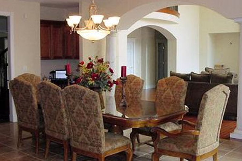 Architectural House Design - Photo 5 for Traditional House Plan #70-555 - 4 bed, 5.5 bath