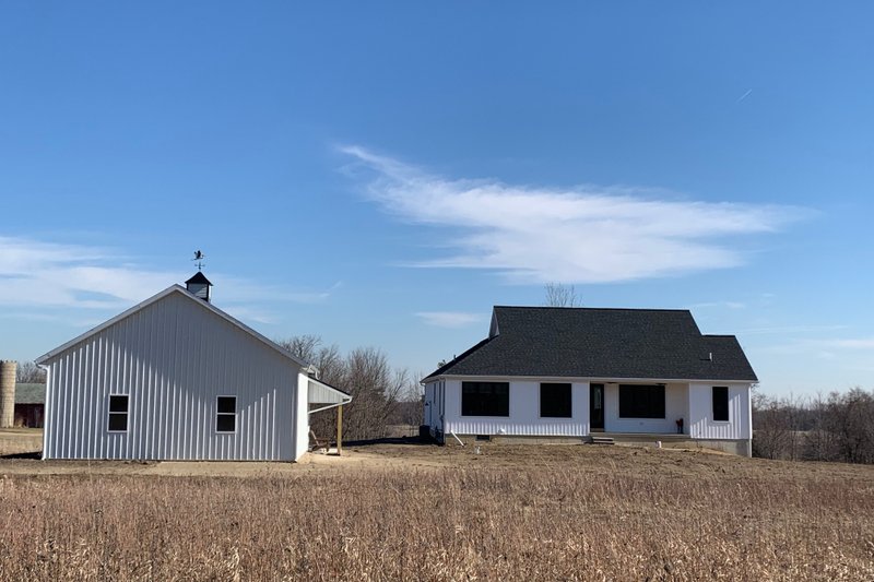 Dream House Plan - Photo 3 for Farmhouse House Plan #430-253 - 3 bed, 2 bath