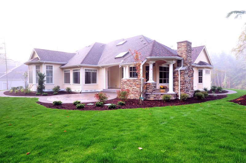 House Blueprint - Photo 8 for Traditional House Plan #132-206 - 4 bed, 3 bath