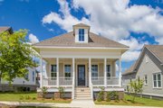 Traditional Style House Plan - 3 Beds 2.5 Baths 2020 Sq/Ft Plan #69-397 