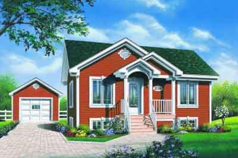 Traditional Style House Plan - 2 Beds 1 Baths 896 Sq/Ft Plan #23-595