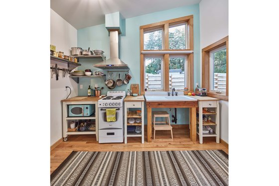 Interior - Kitchen 1 for Craftsman House Plan #890-11 - 1 bed, 1 bath