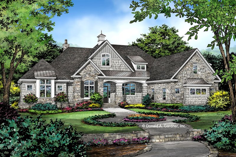 Dream House Plan - Craftsman Exterior - Front Elevation Plan #929-1072