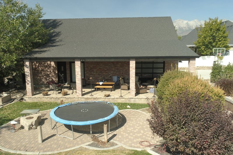 House Blueprint - Exterior - Other Elevation 1 for Traditional House Plan #1060-81, 2 bath