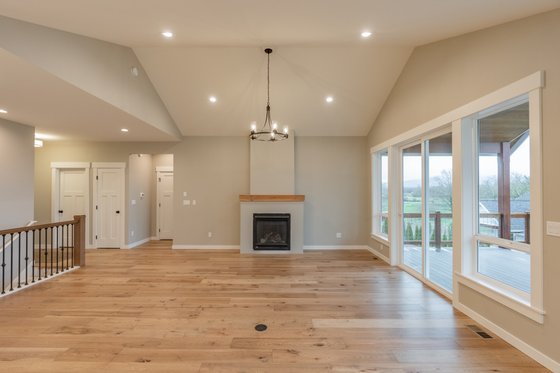 Photo 16 for Craftsman House Plan #1070-99 - 3 bed, 2.5 bath