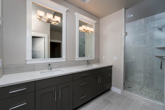 Interior - Master Bathroom for Craftsman House Plan #895-82 - 3 bed, 2 bath