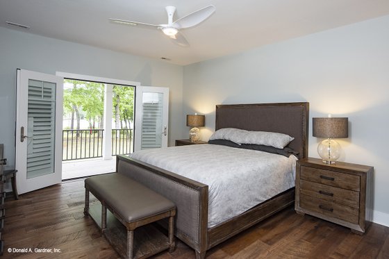 Interior - Master Bedroom for Craftsman House Plan #929-962 - 3 bed, 2.5 bath