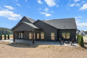 Exterior - Rear Elevation for Traditional House Plan #123-123 - 4 bed, 3.5 bath