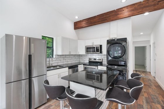 Photo 6 for Contemporary House Plan #932-433 - 3 bed, 2 bath