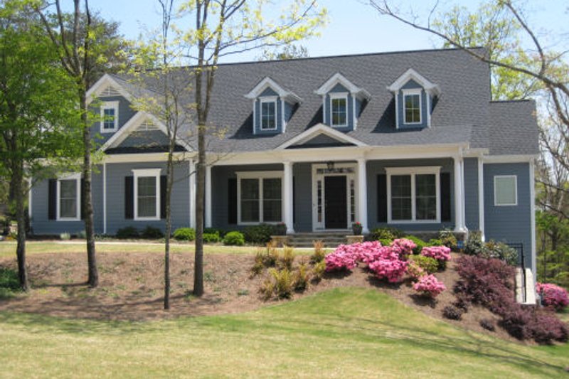 Home Plan - Country Exterior - Front Elevation Plan #437-40