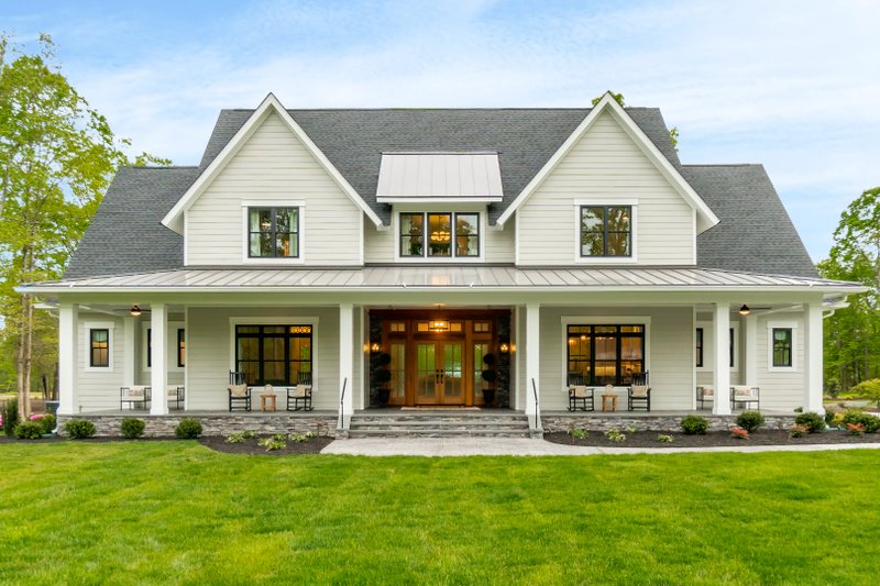 Architectural House Design - Exterior - Front Elevation 3 for Farmhouse House Plan #51-1160 - 4 bed, 4 bath