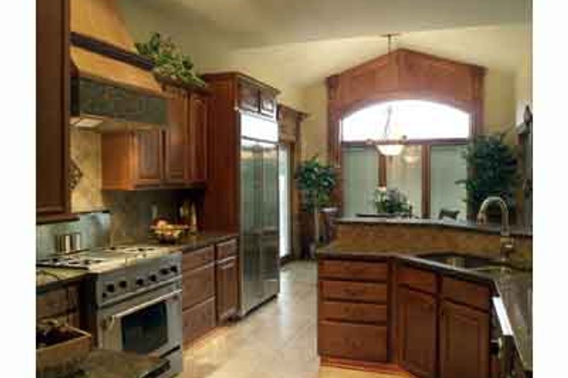 Home Plan - Photo 8 for European House Plan #70-676 - 4 bed, 3.5 bath