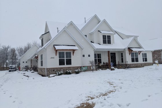 Photo 2 for Country House Plan #932-66 - 6 bed, 4.5 bath