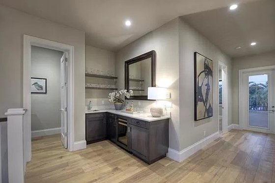 Interior - Other 3 for Modern House Plan #548-58 - 5 bed, 4.5 bath