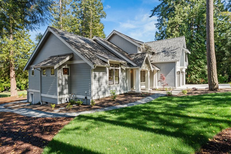 Dream House Plan - Photo 1 for Traditional House Plan #1070-58 - 3 bed, 2.5 bath