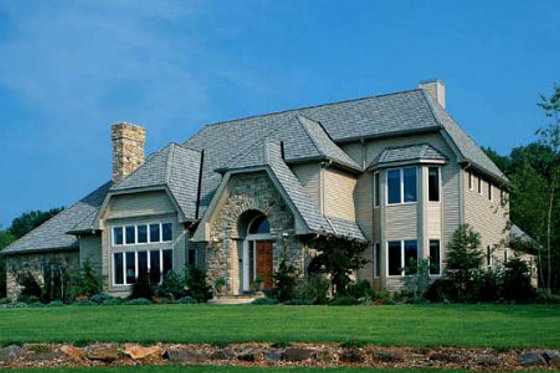 Exterior - Front Elevation for European House Plan #312-212 - 3 bed, 3.5 bath