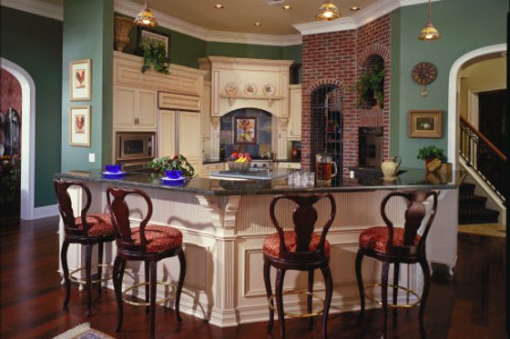 Photo 4 for Southern House Plan #135-183 - 5 bed, 5 bath