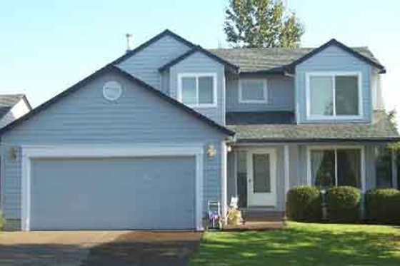 Exterior - Front Elevation for Traditional House Plan #130-114 - 3 bed, 2.5 bath