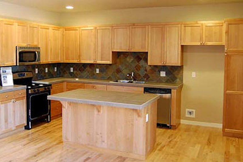 Dream House Plan - Photo 2 for Bungalow House Plan #434-1 - 3 bed, 2.5 bath