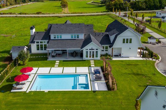 Photo 10 for Farmhouse House Plan #1086-2 - 4 bed, 3.5 bath